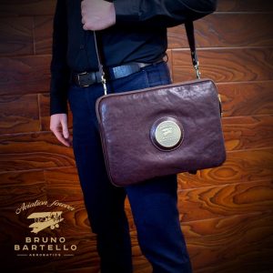 B-0014. Борсетка.