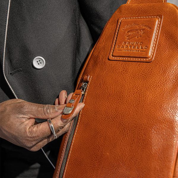 N-0006. Нагрудная сумка. N-0006. Нагрудная сумка.