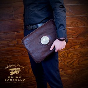 B-0014. Борсетка.