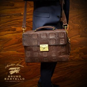 P-0012. Портфель.