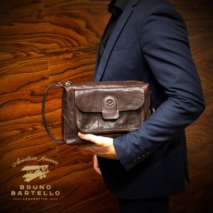 B-0002. Борсетка.