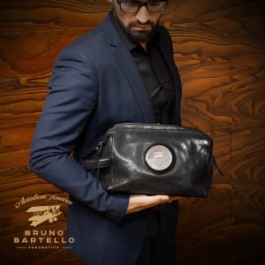 B-0005. Борсетка.