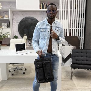 B-0011. Борсетка.