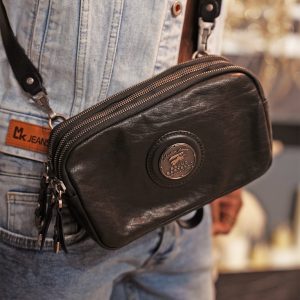 B-0013. Борсетка.