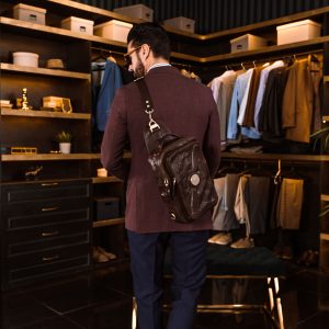 N-0002. Нагрудная сумка.