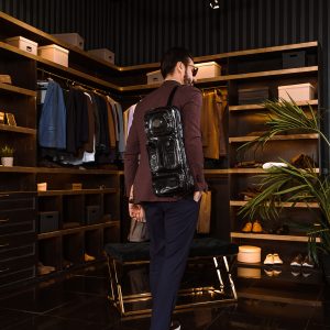 N-0003. Нагрудная сумка.