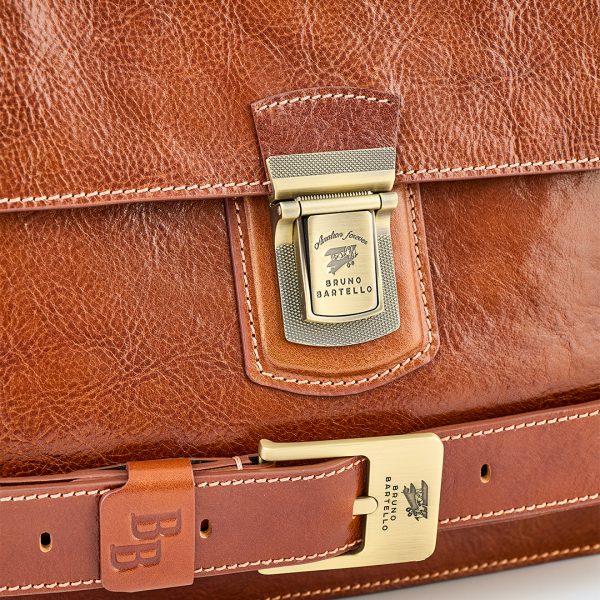 P-0008. Портфель.