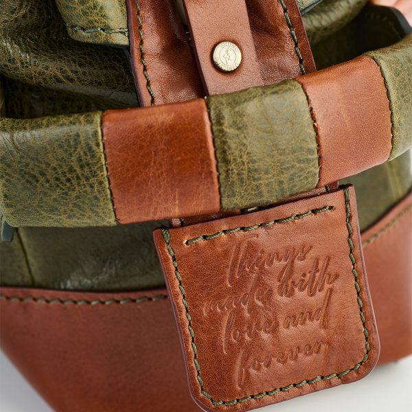 B-0012. Борсетка.