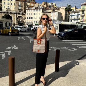 CL-0004-W. Классическая сумка.