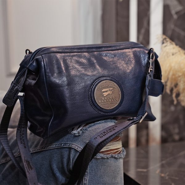 B-0020. Борсетка.