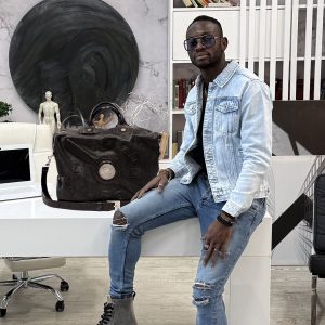 D-0027. Дорожная сумка.