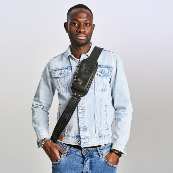 N-0014. Нагрудная сумка.