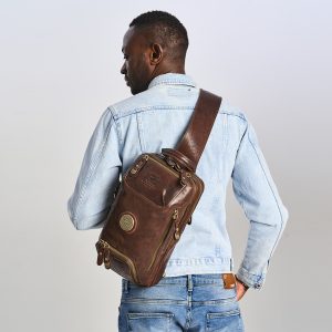 N-0016. Нагрудная сумка.