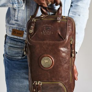 N-0016. Нагрудная сумка.