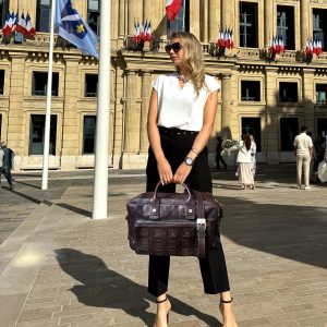 D-0008-W. Дорожная сумка.