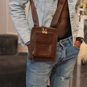 B-0032. Борсетка.