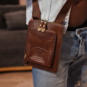 B-0032. Борсетка.