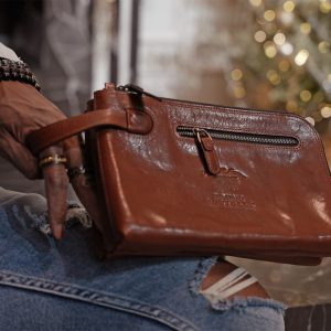 B-0034. Борсетка.