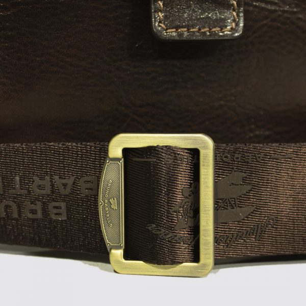 N-0020. Нагрудная сумка.