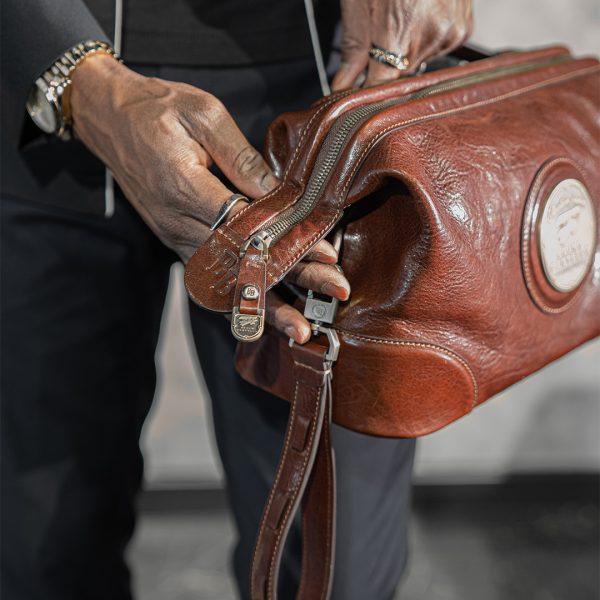 B-0040. Борсетка.