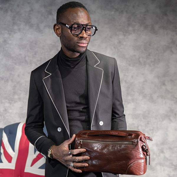 B-0040. Борсетка.