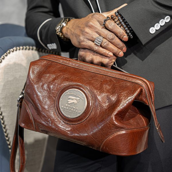 B-0040. Борсетка.