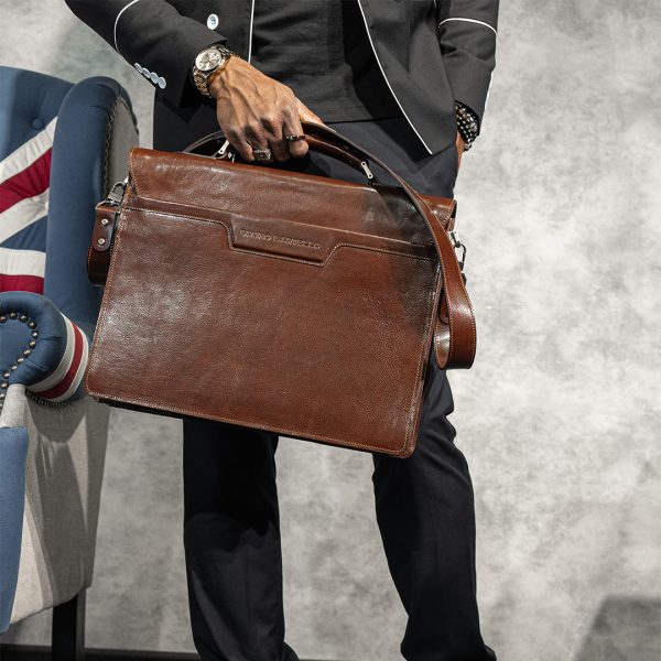 P-0048. Портфель. P-0048. Портфель.