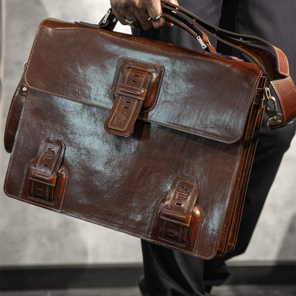 P-0048. Портфель. P-0048. Портфель.