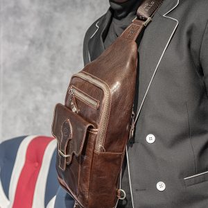 N-0020. Нагрудная сумка.