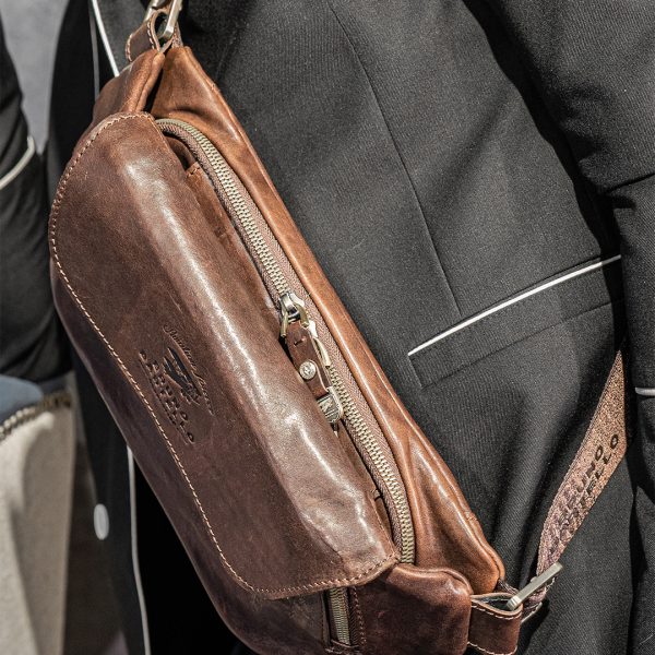 PN-0011. Поясная сумка.