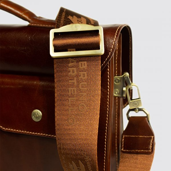 P-0049. Портфель.