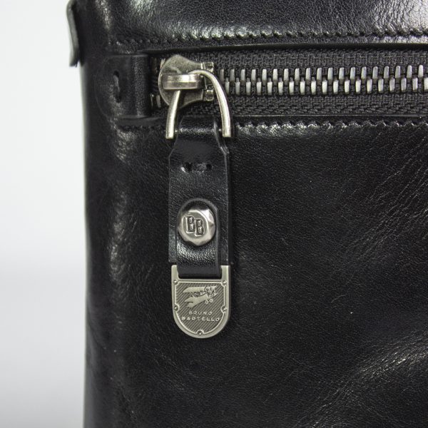 B-0043. Борсетка.