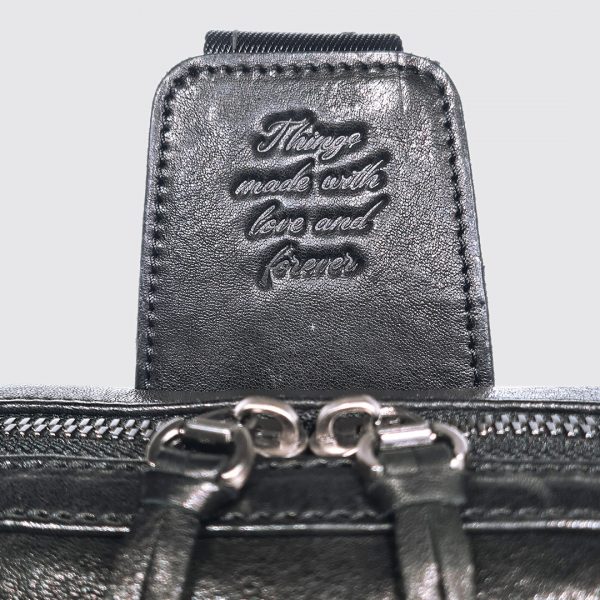 N-0021. Нагрудная сумка.